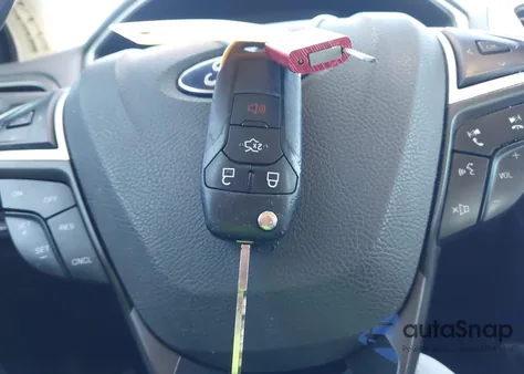 2016 Ford Fusion S z USA, uszkodzony, nr VIN 3FA6P0G70GR354609